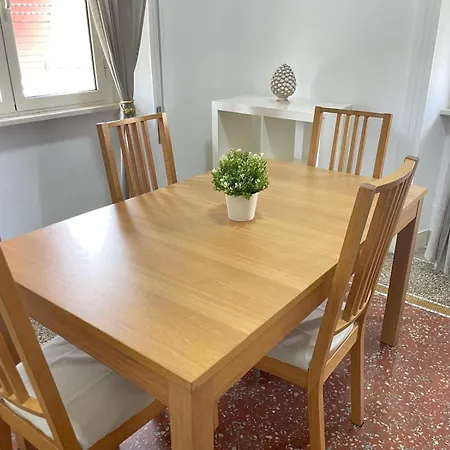 Residenza Castani 2- شقة *